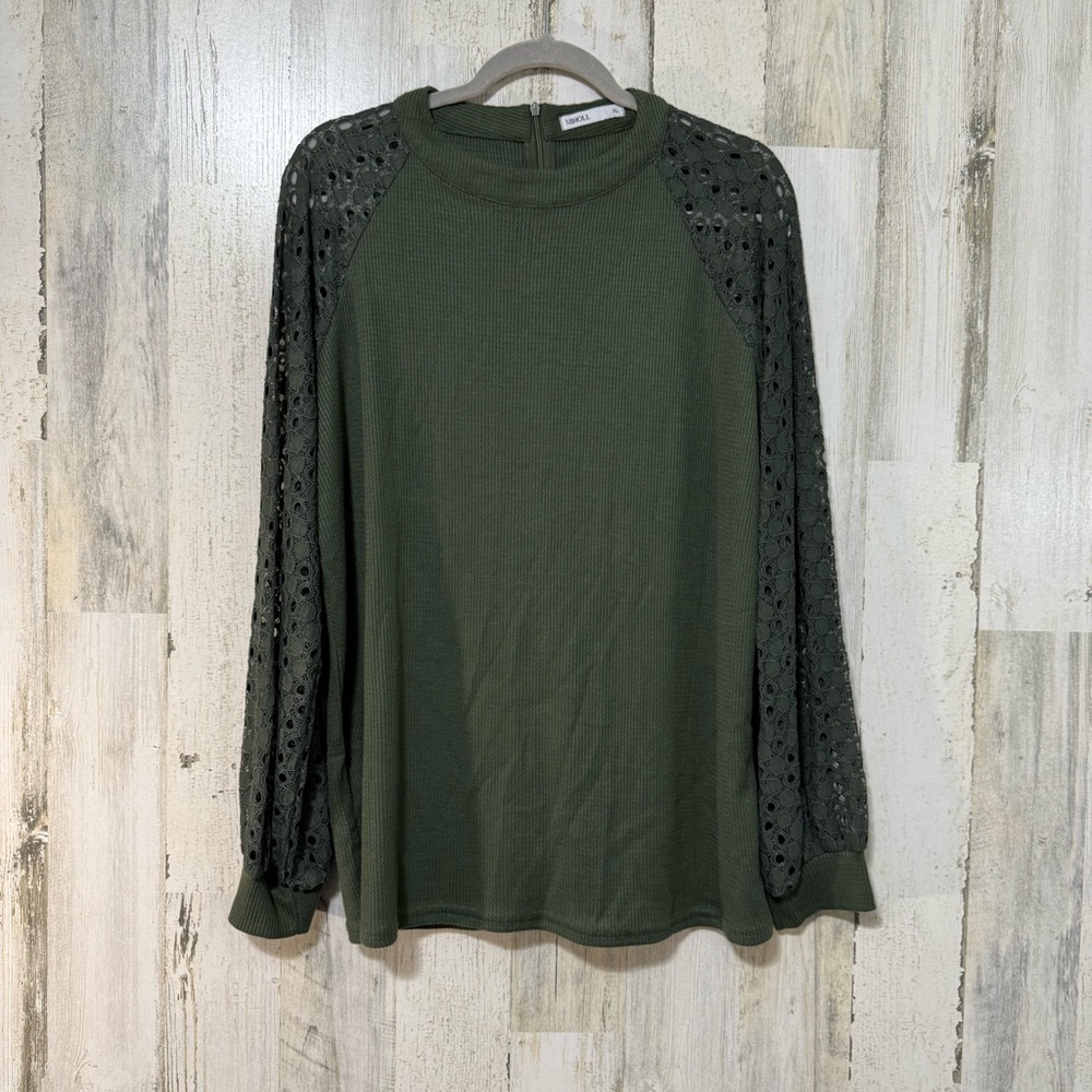 Dark Green Long Lace Sleeve Women's Blouse